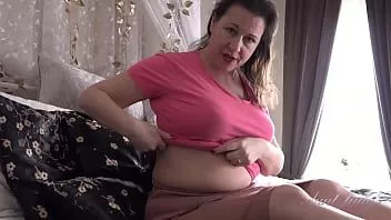 Putar Auntjudys - menangkap ibu tiri dewasa berdada besar eva jayne masturbasi (joi)
