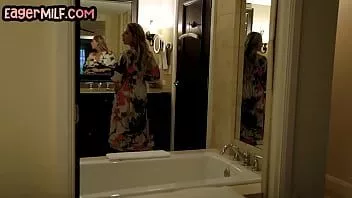 Riproduci Milf amatoriale procace pov mouthjizzed ama succhiare il cazzo