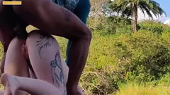Redare Pornstar curvy Lorrany Exotica într-un gangbang interracial sălbatic